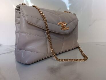 Torbe: Torbe 
Velike cena 4100din, manje po 3000din — 9