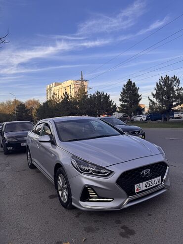 срочно продаю в связи с переездом: Hyundai Sonata: 2020 г., 2 л, Автомат, Газ, Седан