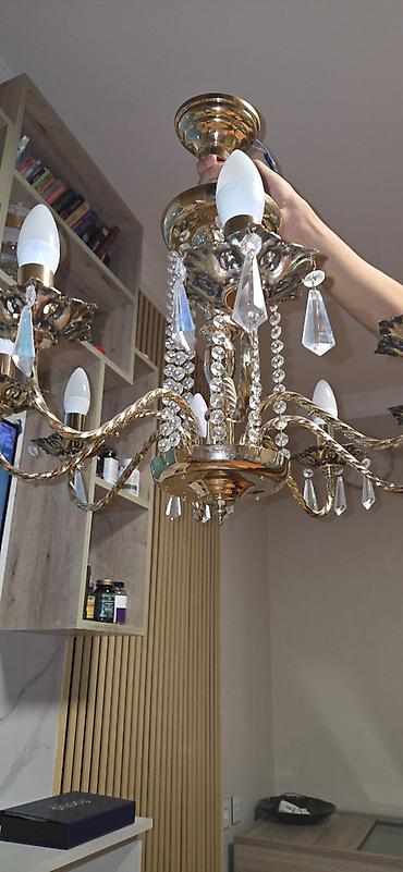 bag isiqlari: Çılçıraq, 8 lampa, Şüşə — 1