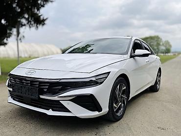 16 tekerler: Hyundai Elantra – ağ rəngli, müasir dizaynlı sedan - Xarici görünüş — 1