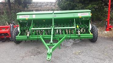 kotanlar traktor: Taxıl səpən . 22 saşnikli. Türkiyənin cox keyfiyyətli Özdöken — 2