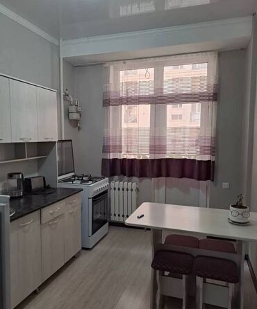 Долгосрочная аренда квартир: 1 комната, Агентство недвижимости, Без подселения, С мебелью полностью