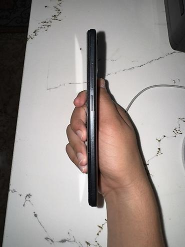 herbi telefon: Redmi 12C, 128 GB, rəng - Qara, Qırıq — 3