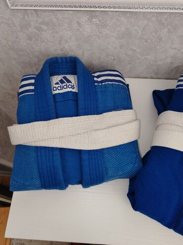 İdman formaları: Cüdo Kimanosu

160/1 — 2