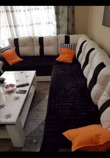 Posteljina: Ne klizajuci plisani flekeri. Idealni za odrzavanje. Set sadrzi tri — 12