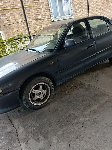 зеркела: Mitsubishi Galant: 1995 г., 2 л, Кол менен иштөөчү, Бензин, Седан — 2