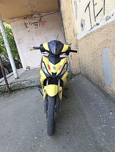 elektrik skuterlər: Moped/scooter – sarı-qara rəngli şəhər modeli Texniki xüsusiyyətlər — 1