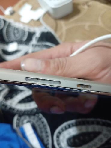 note 40 pro: Lenovo A5, 16 GB, rəng - Qızılı, Sensor — 4