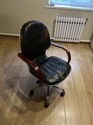 мебел для офис: Компьютерное кресло, Б/у