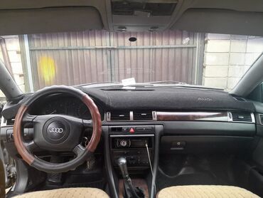 авудий: Audi A6: 1998 г., 2.6 л, Механика, Бензин, Седан