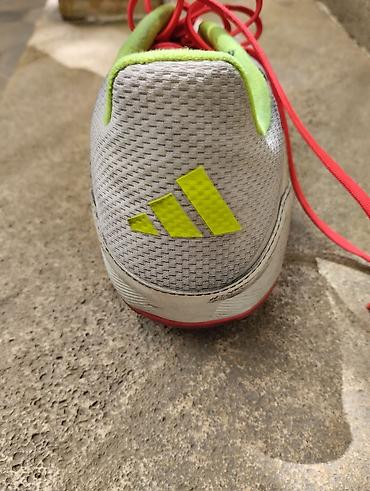 Butslar: Butslar Adidas, Ölçü: 42, İşlənmiş — 2