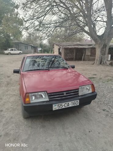 VAZ (LADA): VAZ 2109 (Samara) – qırmızı rəngli, 5 qapılı hetçbek. Xüsusiyyətlər -da lalafo.az — 1 VAZ (LADA): VAZ 2109 (Samara) – qırmızı rəngli, 5 qapılı hetçbek. Xüsusiyyətlər — 1