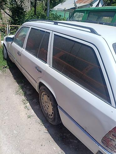bye e5: Mercedes-Benz W124: 1993 г., Механика, Газ, Универсал — 6