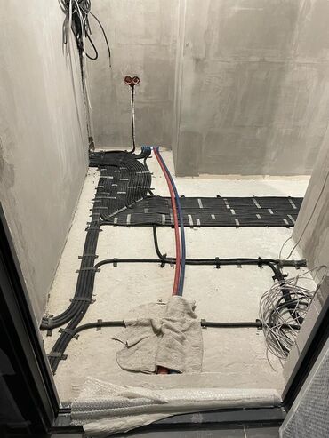 Электрики: Электрик | Монтаж выключателей, Перенос электроприборов, Установка распределительных коробок Больше 6 лет опыта — 16