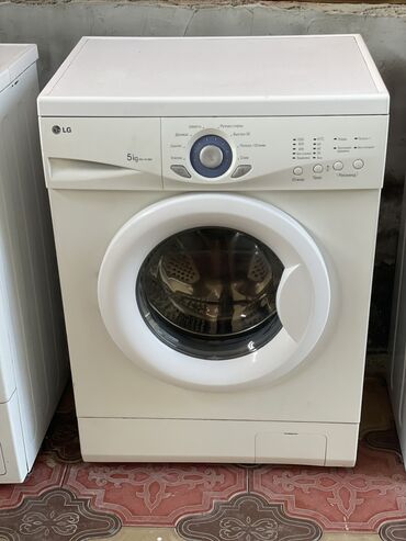 washing machine: Стиральная машина LG, Б/у, Автомат, До 6 кг