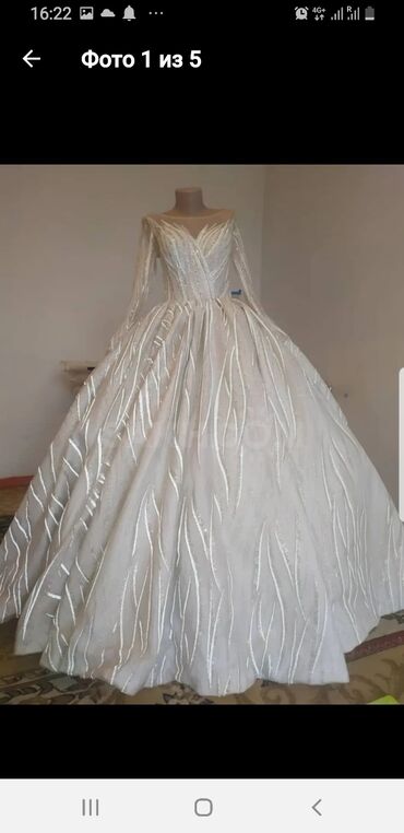 платье с бахромой: Продаётся свадебные платья. Б/у 8 шт. Цена за всех. Отдельно не