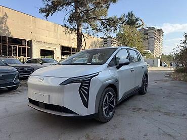 wuling mini ev: Электромобиль Aion Y (GAC) — компактный кроссовер с современным — 1