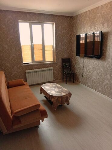 Uzunmüddətli kirayə evlər: 65 kv. m, 4 otaqlı, Kanalizasiya, Kombi, Qaz -da lalafo.az — 4 Uzunmüddətli kirayə evlər: 65 kv. m, 4 otaqlı, Kanalizasiya, Kombi, Qaz — 4