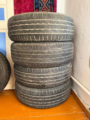 Унаа: Продаётся шины Roadstone бу комплект 4шт. Производство Корея. Размер — 1