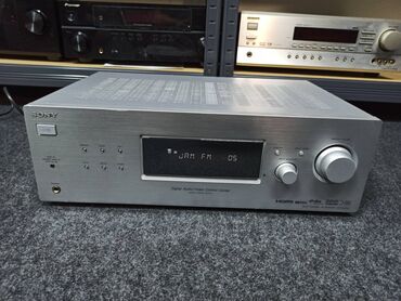 Pojačala i prijemnici: Sony STR-KG 700 Specifications Tuning range: FM, MW Power output — 1