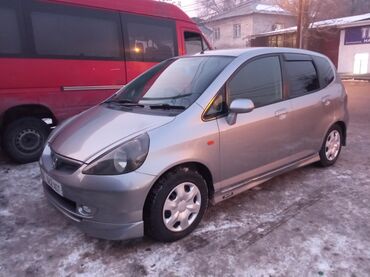 Honda: Honda Fit: 2003 г., 1.3 л, Вариатор, Бензин