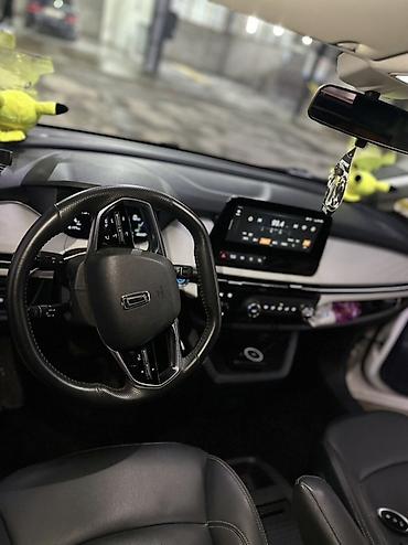 FAW: FAW : 2023 г., Автомат, Электромобиль, Вэн/Минивэн — 6