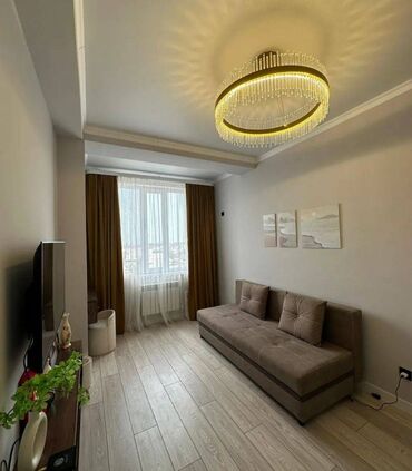 Продажа квартир: 1 комната, 34 м², Индивидуалка, 3 этаж, Евроремонт
