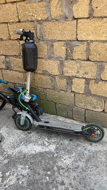 2 el scooter: İşlənmiş Elektrik samokat 12", 251 - 350 Vt, > 45 km/s, Ünvandan götürmə — 3