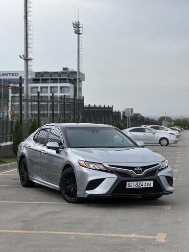 полик на камри: Toyota Camry: 2018 г., 2.5 л, Типтроник, Бензин, Седан