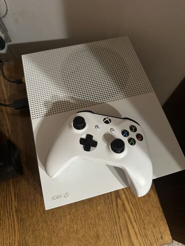 сколько стоит человек паук на пс4: ПРОДАЮ СРОЧНО❗️ XBOX ONE S 1TВ С дисководом В отличном состоянии