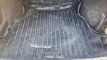 90: Volkswagen Passat: 1991 г., 1.8 л, Механика, Бензин, Седан — 8