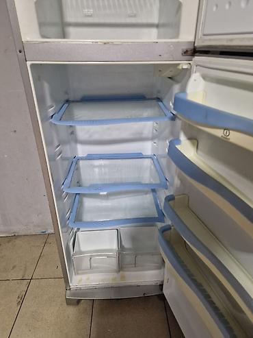 ps 4 konsol: İşlənmiş 2 qapılı Indesit Soyuducu Satılır, rəng - Boz — 3