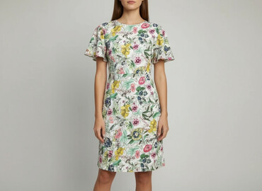 sukienki chabrowe dla puszystych: Women`s dress, size S