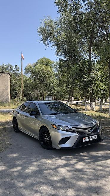 byd e2: Toyota Camry: 2020 г., 2.5 л, Автомат, Бензин, Седан — 2