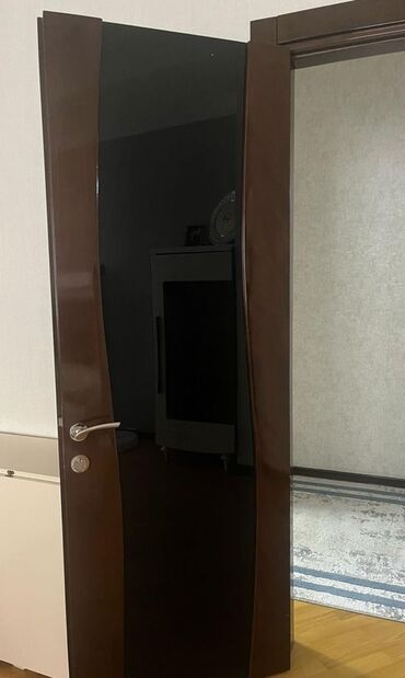 Otaq qapıları: Yeni Otaq qapısı Zəmanətsiz, Ödənişli quraşdırma, Ünvandan götürmə