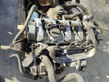 Передние фары: Двигатель Hyundai Santa Fe DM D4EA 2.0 DIESEL 2013 (б/у) at lalafo.kg Передние фары: Двигатель Hyundai Santa Fe DM D4EA 2.0 DIESEL 2013 (б/у)