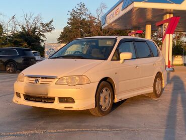 авто в аренду под такси: Honda Odyssey: 2002 г., 2.3 л, Автомат, Бензин, Вэн/Минивэн