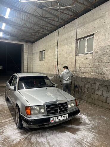 стекло на фару мерс 124: Mercedes-Benz W124: 1991 г., 2.6 л, Механика, Бензин, Седан