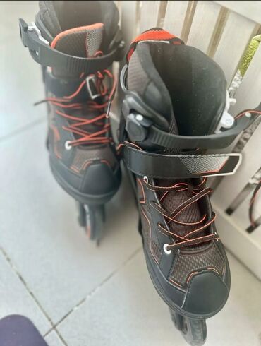 Nərdlər: Decathlon konki̇ 
yeni kimi
35/38 boyuyebilen