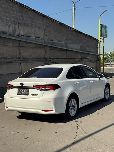 byd e5 батарея: Toyota Corolla: 2022 г., 1.8 л, Автомат, Гибрид, Седан — 7