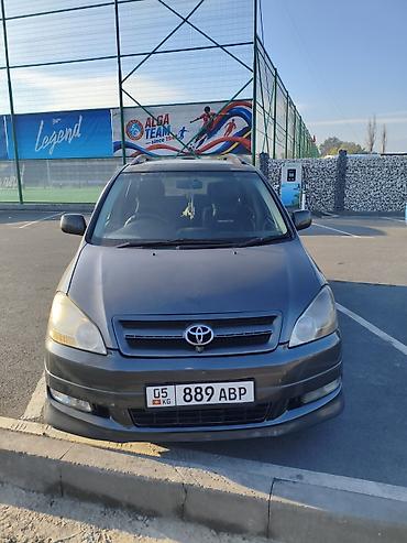 Продажа авто: Toyota Ipsum: 2001 г., 2.4 л, Автомат, Бензин, Универсал — 3