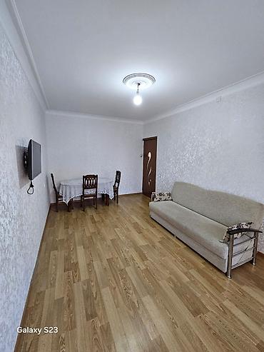 2 otaql: ✨ 9-cu Mikrorayonda Çıxarışlı Binalardan Birində Yeni Təmirli 2 Otaqlı — 2