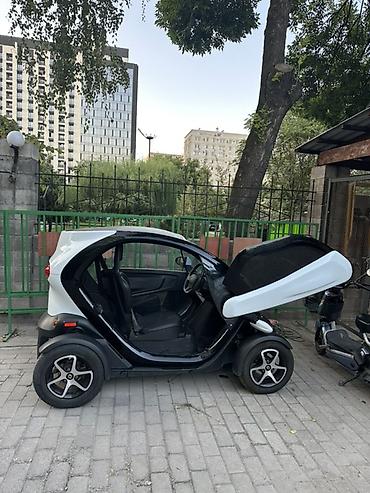 byd e1: Renault Twizy: 2019 г., Автомат, Электромобиль, Купе — 7