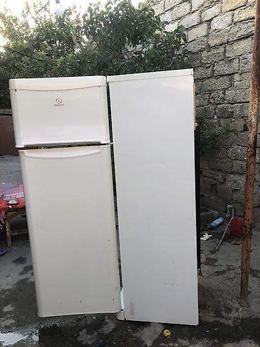 Mətbəx texnikası: İşlənmiş 2 qapılı Indesit Soyuducu Satılır, rəng - Ağ — 4