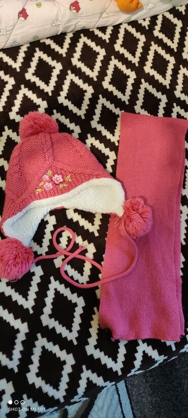 вещи набор: Продам Польский набор шапку и шарф очень теплый на малышку до 2,5 лет