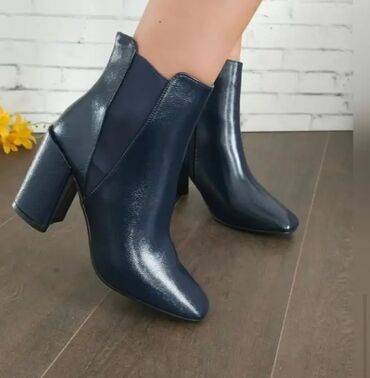 zimska obuca na akciji: Ankle boots