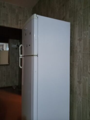 indesit soyuducu ehtiyat hisseleri: 2 qapılı Beko Soyuducu Satılır, rəng - Ağ