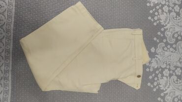полезные вещи: Эркектердин шымы, M (EU 38), Uniqlo, Колдонулган, түсү - Саргыч боз, Өзү алып кетүү