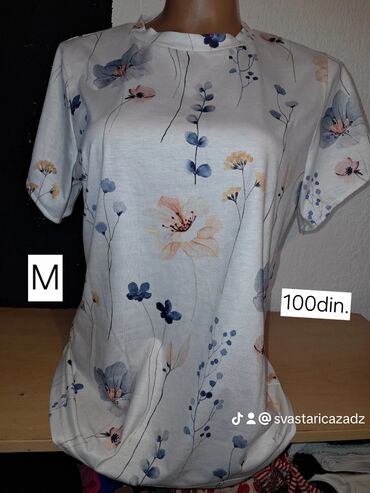 Majice kratkih rukava: Ženske bluze/majice – više modela - Crna majica sa srebrnim na lalafo.rs — 3 Majice kratkih rukava: Ženske bluze/majice – više modela - Crna majica sa srebrnim — 3