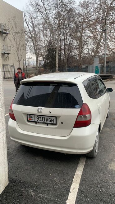 ренж ровер авто: Honda Fit: 2003 г., 1.3 л, Автомат, Бензин, Хэтчбэк